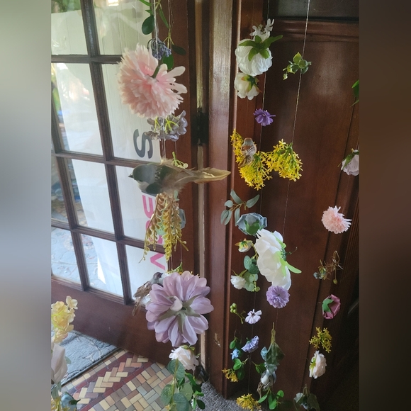 Floating Flower Hanging Backdrop (Handmade) - Picture 10 of 11